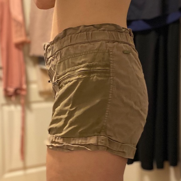 Wilfred shorts - Picture 2 of 2